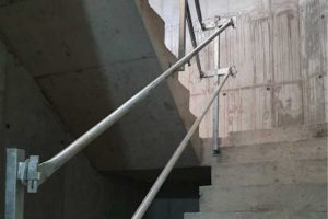 מעקות חדרי מדרגות בבניינים – טיפים לבחירתם